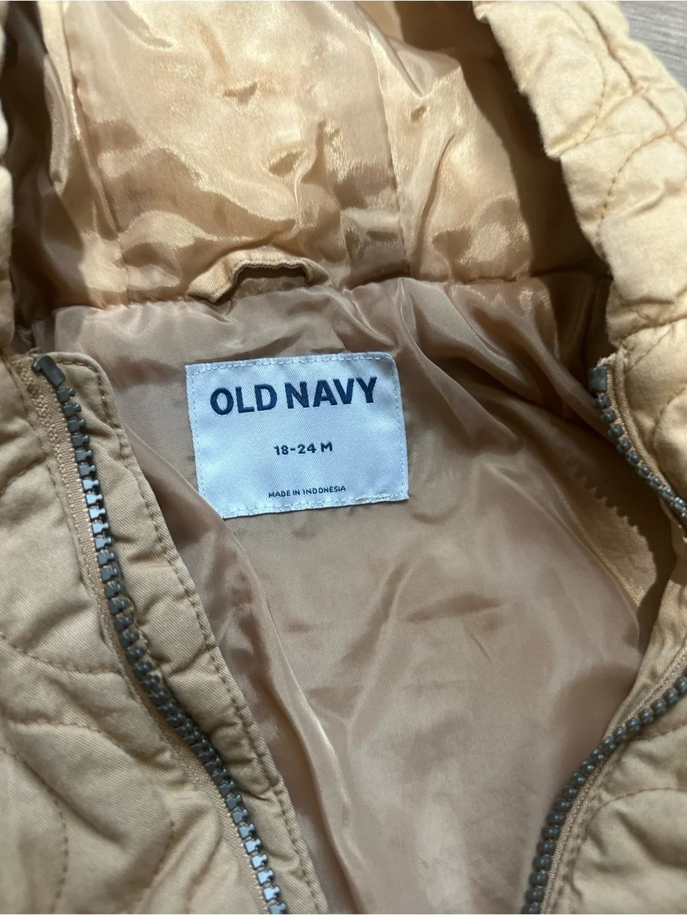 Old Navy Hooded Quilted Puffer Jacket in Tan Brown Beige